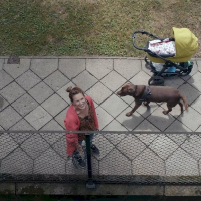 Kadr z "Filmu Balkonowego"(2021), reż Paweł Łoziński