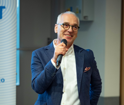 prof. Arnold Kłonczyński