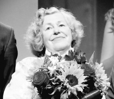 prof. Ewa Nawrocka