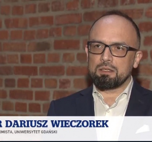 dr Dariusz Wieczorek