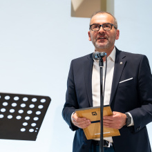 Photo by Dawid Linkowski