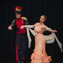 Polsko-chiński pokaz mody (nauczyciele i studenci IK UG, Zespół Pieśni i Tańca „Jantar”), fot. Dawid Kopaniszyn