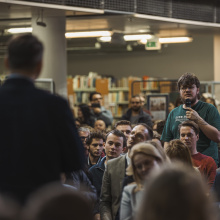 Spotkanie z Ministrem Radosławem Sikorskim na UG 8.11.2024. Fot. Alan Stocki 006