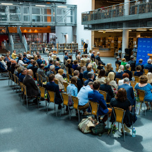 Photo by Alan Stocki/Press Office UG