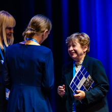 7.	Uroczyste otwarcie VI Kongresu PTKS, prof. Teresa Sasińska-Klas odbiera honorowe członkostwo PTKS