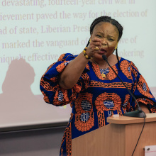 Leymah Gbowee during a meeting with students