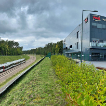 Panoramę linii PKM z siedzibą PKM SA w Gdańsku Matarni