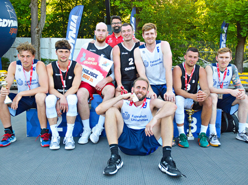 Drużyna reprezentująca Związek Uczelni Farhrenheita