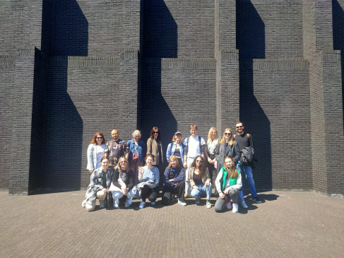 „ShakEspeAre-EU”