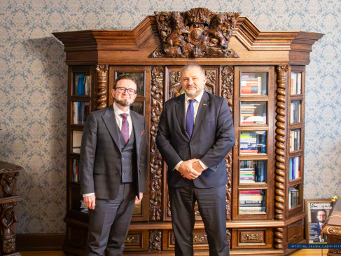 Dziekan WPiA UG, prof. W. Zalewski, Minister Sprawiedliwości Waldemar Żurek