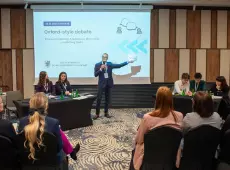Debata oksfordzka FarU 30.10.2025