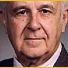 prof. Wacław Szybalski prof. Wacław Szybalski